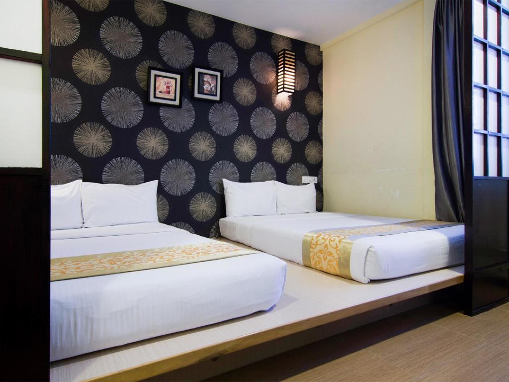 Eight Days Boutique Hotel - Mount Austin 조호르 바루 외부 사진