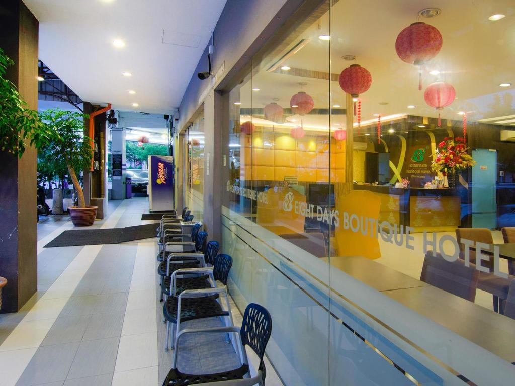Eight Days Boutique Hotel - Mount Austin 조호르 바루 외부 사진