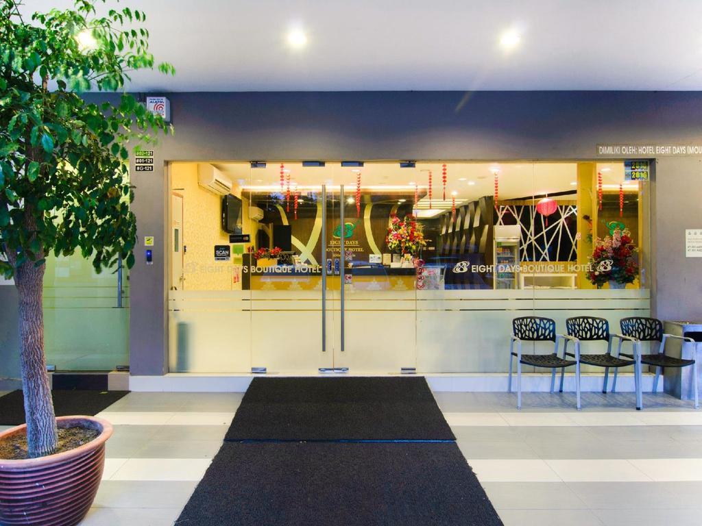 Eight Days Boutique Hotel - Mount Austin 조호르 바루 외부 사진